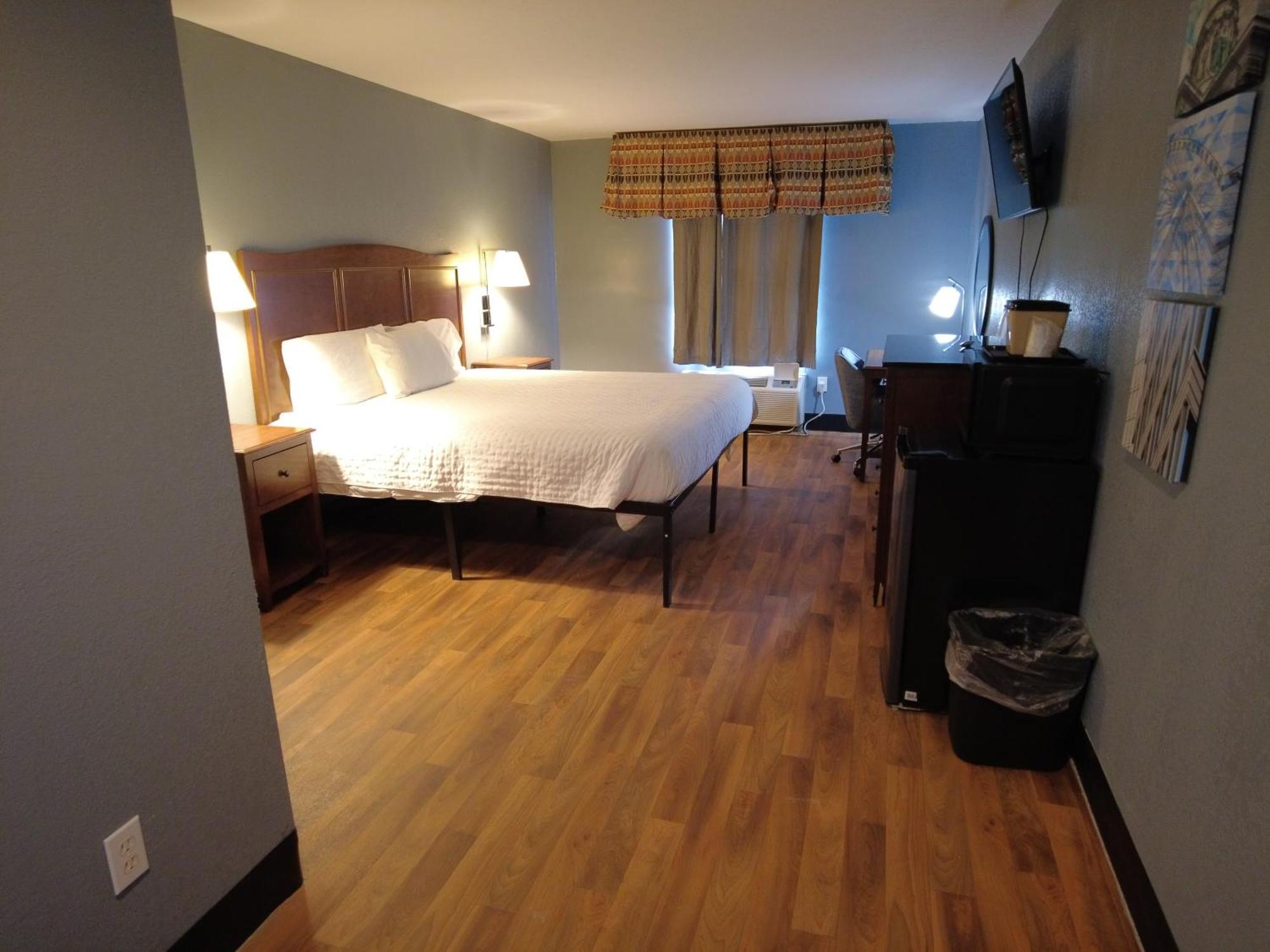 Americourt Hotel And Suites - Elizabethton ภายนอก รูปภาพ