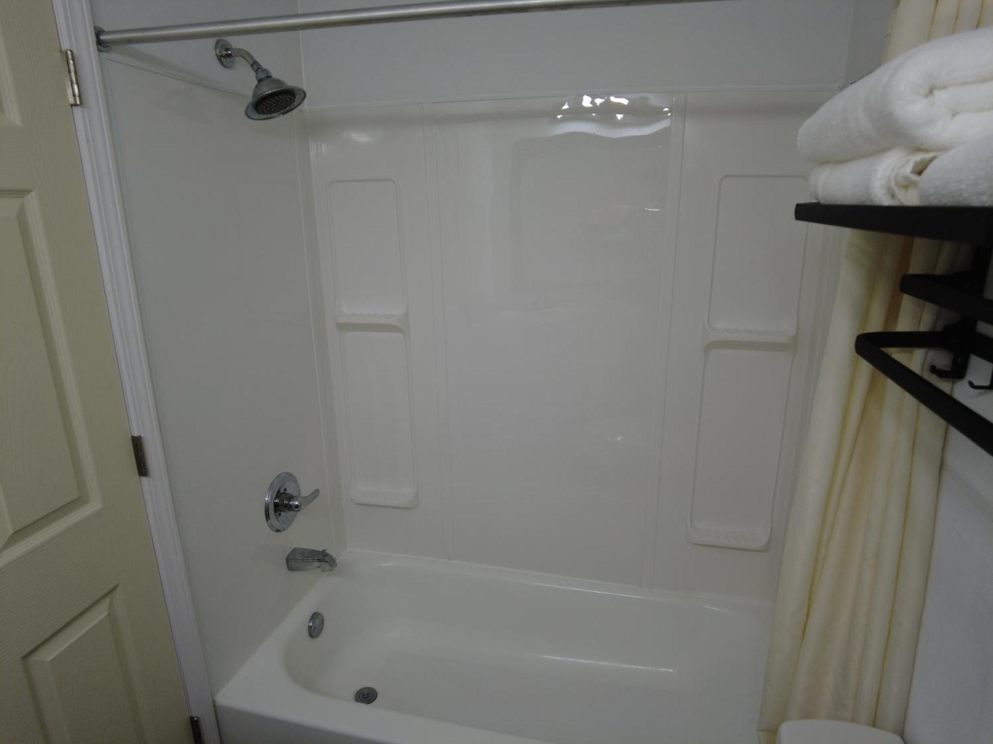 Americourt Hotel And Suites - Elizabethton ภายนอก รูปภาพ